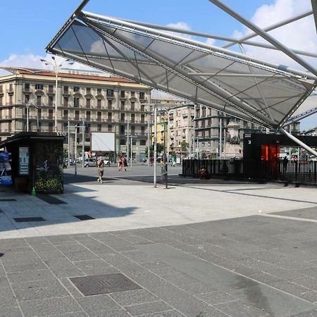 B&B Garibaldi Station Nápoles Exterior foto