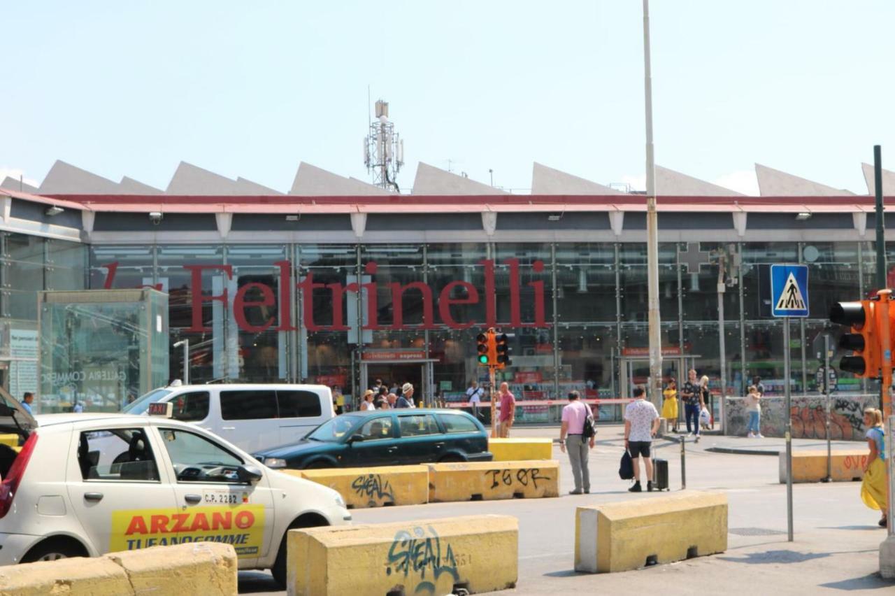 B&B Garibaldi Station Nápoles Exterior foto